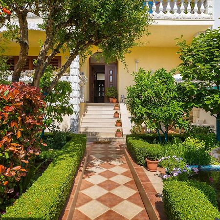 Villa Nada In Fazana - Near The Beach מראה חיצוני תמונה