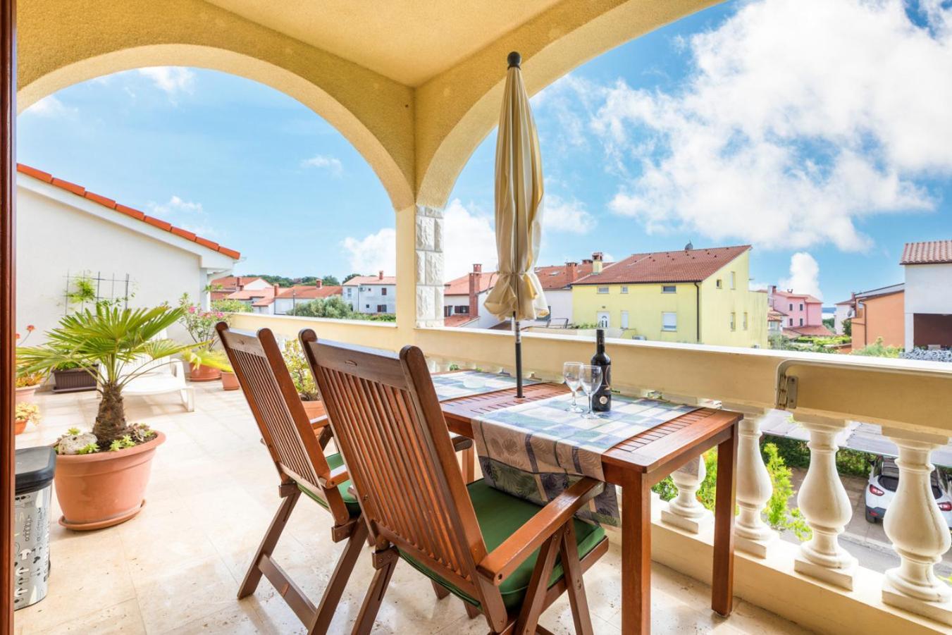 Villa Nada In Fazana - Near The Beach מראה חיצוני תמונה