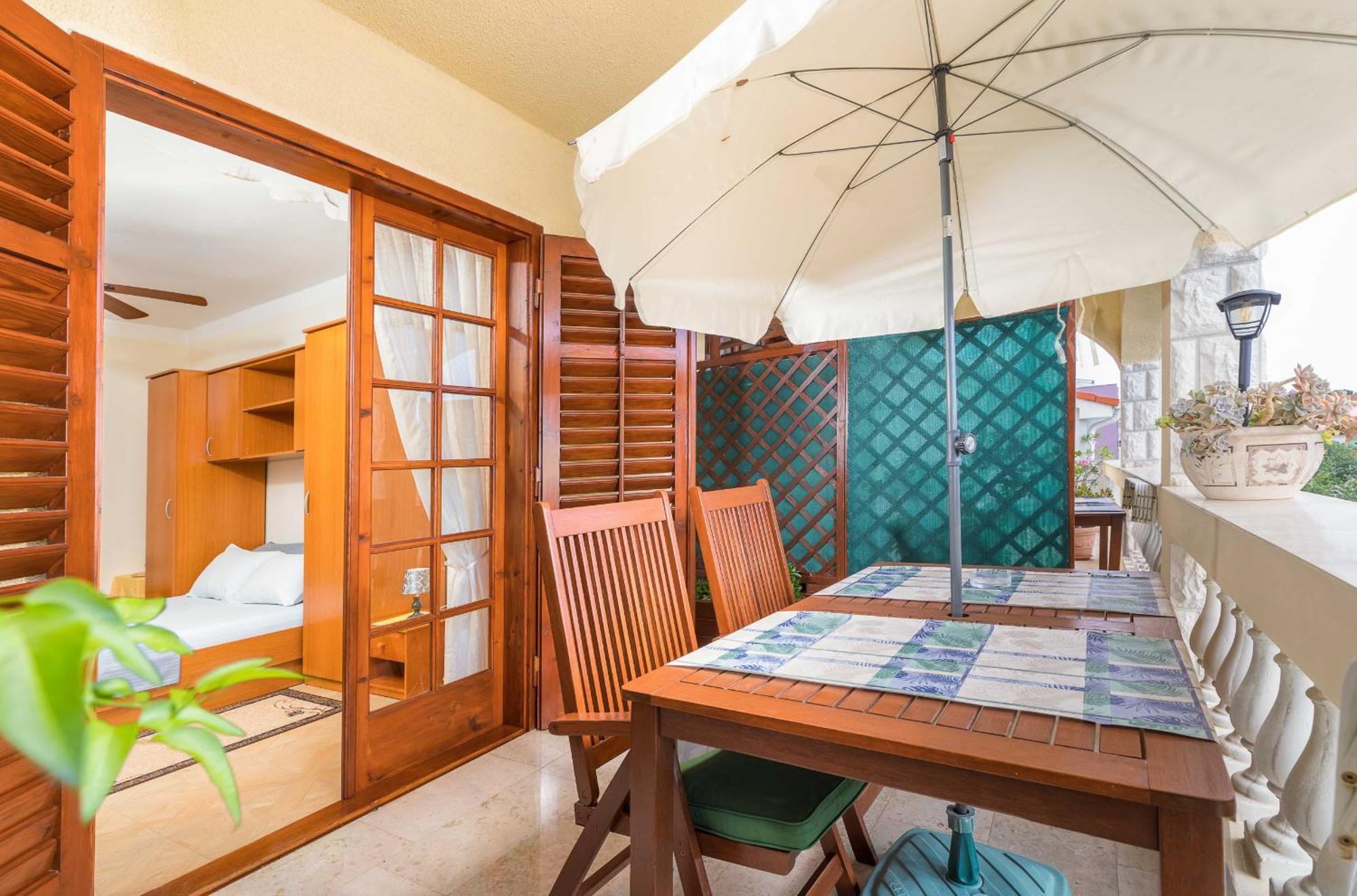 Villa Nada In Fazana - Near The Beach מראה חיצוני תמונה